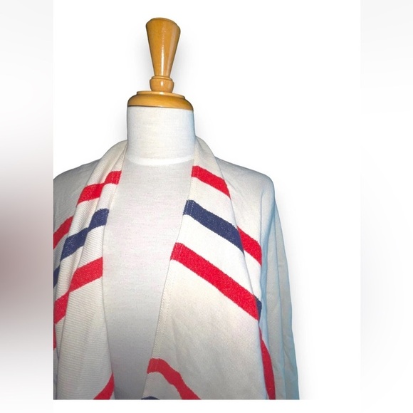 J. McLaughlin Colette fringed striped poncho
One size Americana USA patriotic - Picture 6 of 7